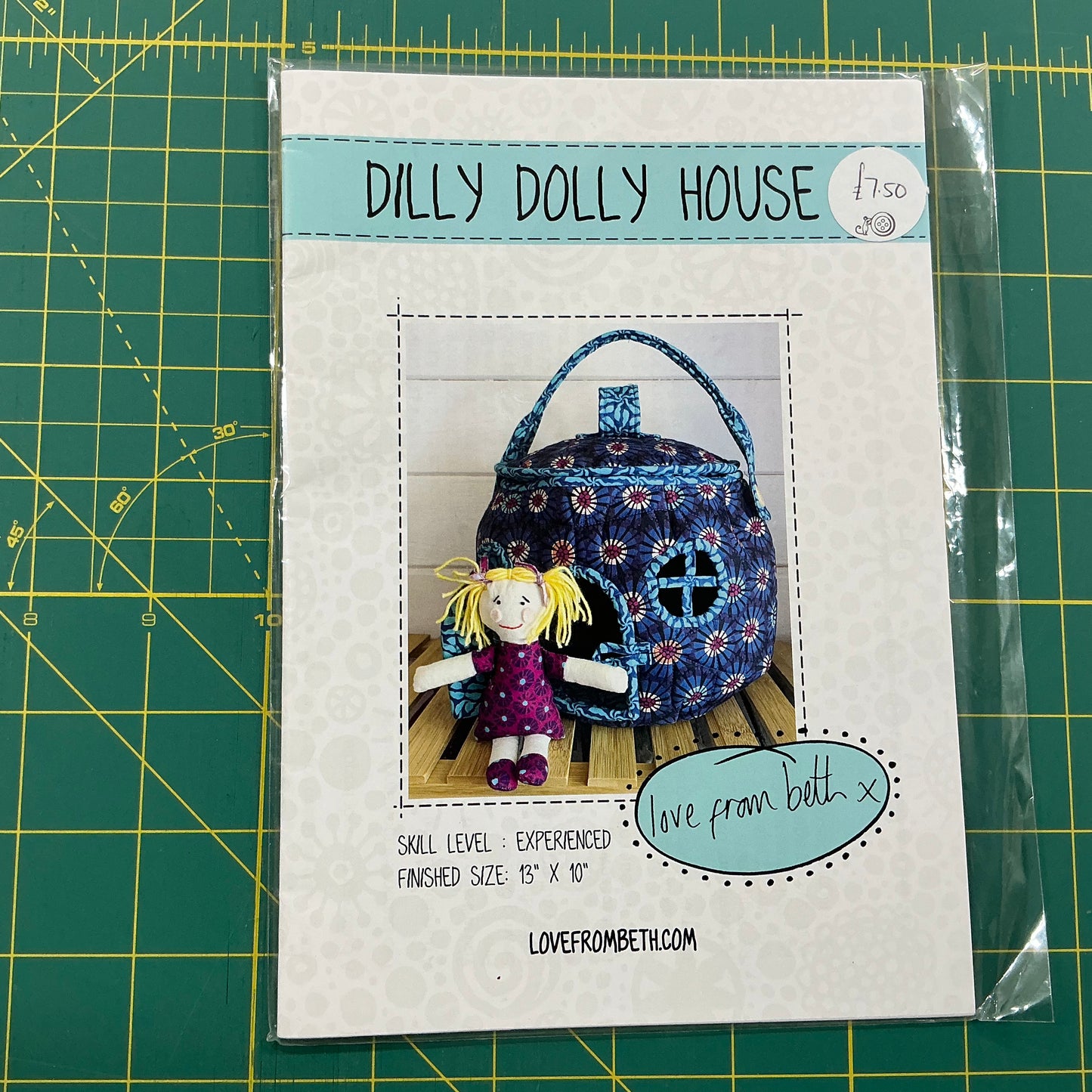 Dilly Dolly House - Pattern