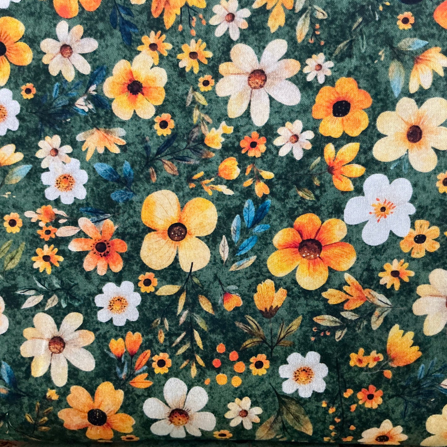 Flowers - Dark Green - Buzz Buzz Buzz