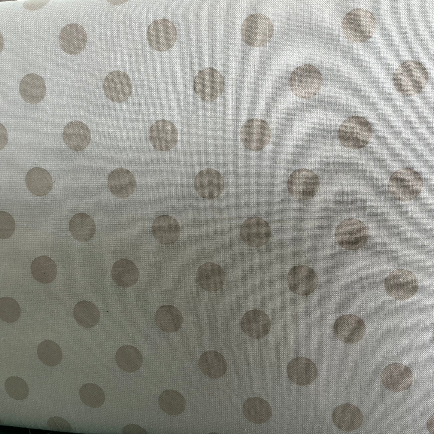 Neutral Spot - Colour L1 - Quiltessential by Edyta Sitar