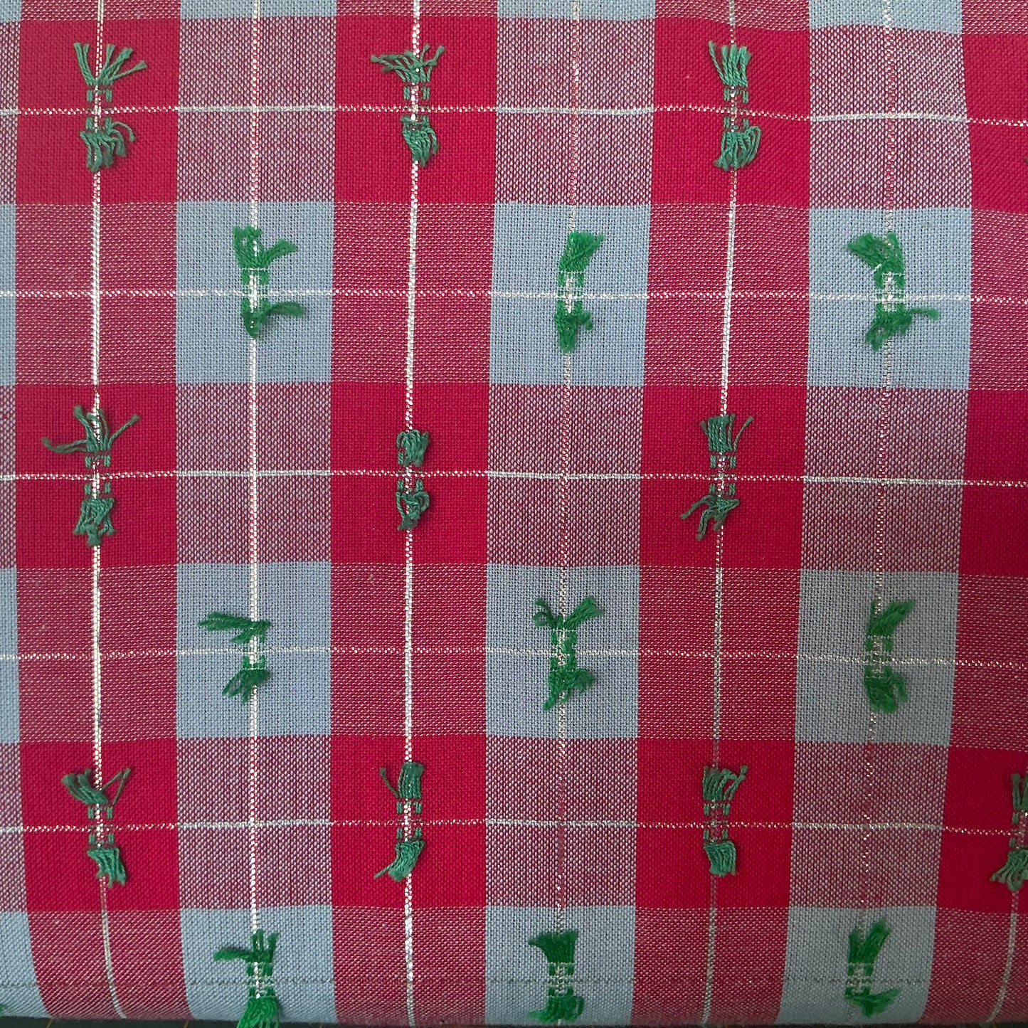 (Christmas) Presents - Sugarplum - Silver Lining