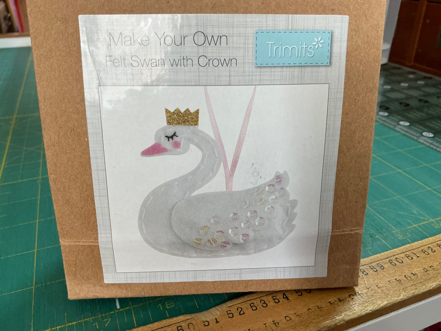 Make a Felt Swan Decoration