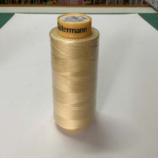 Guterman Natural Cotton 50. 1829m (#828)