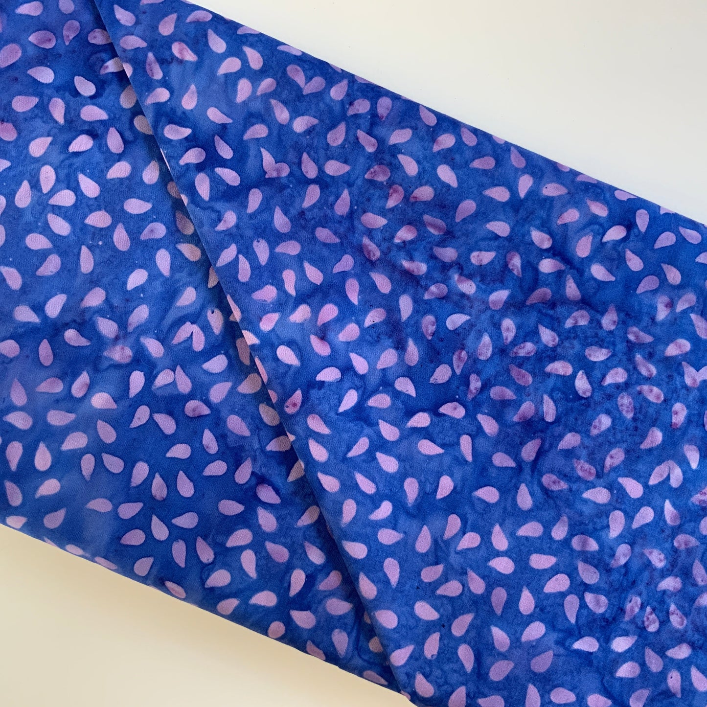 Batik Pink Droplets on Blue - Fat Quarter