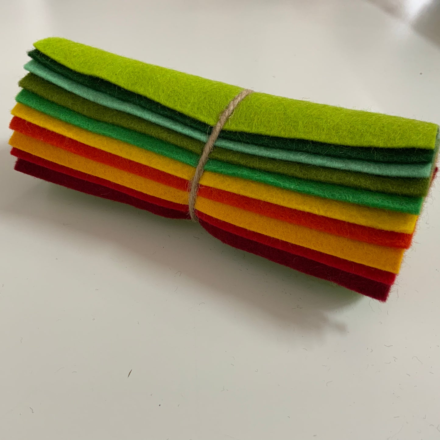 6” Felt Rolls Colour Variety Fr8