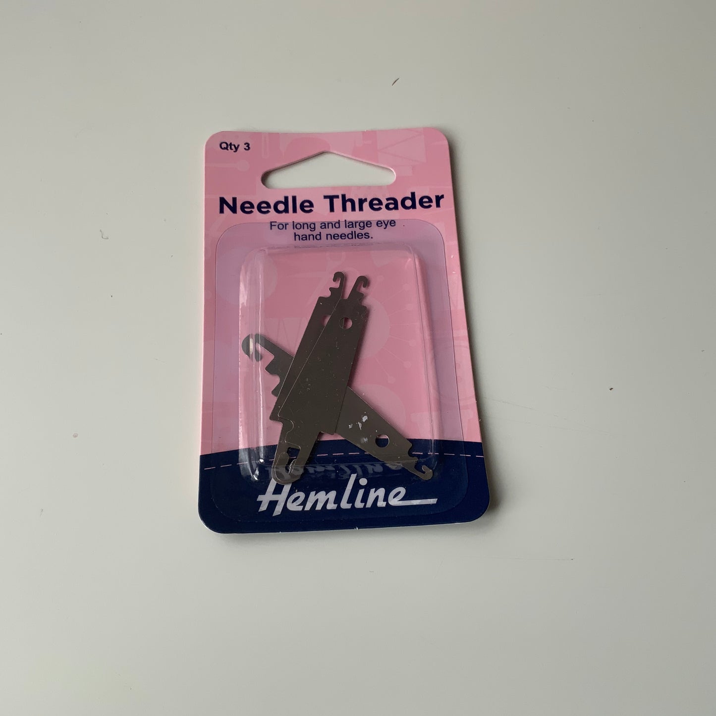 Metal Needle Threaders By Hemline Pack of 3