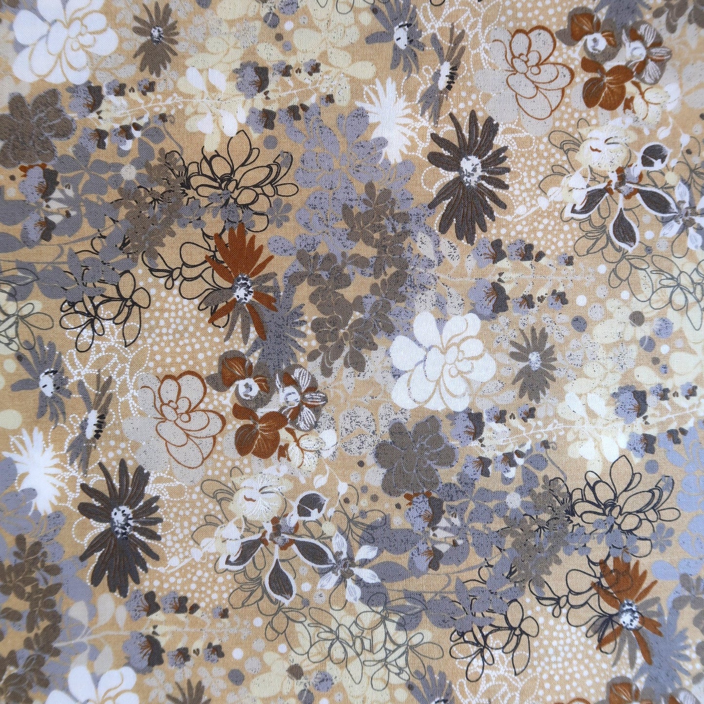 Stilleto Multi Natural Coloured Flowers on Sand
