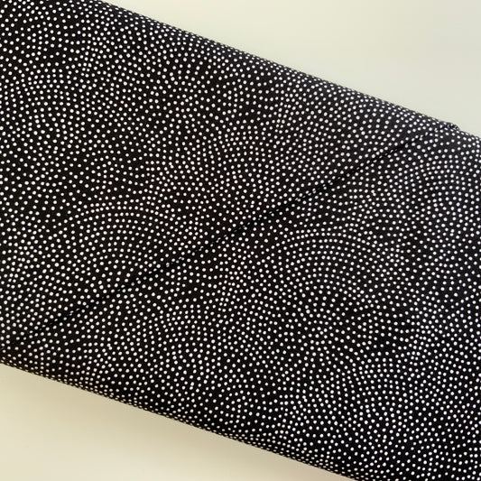 Monochrome Dotty Scallop Black