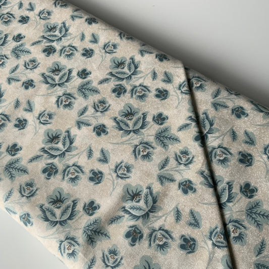 Persimmon Blue Flowers - Fat Quarter