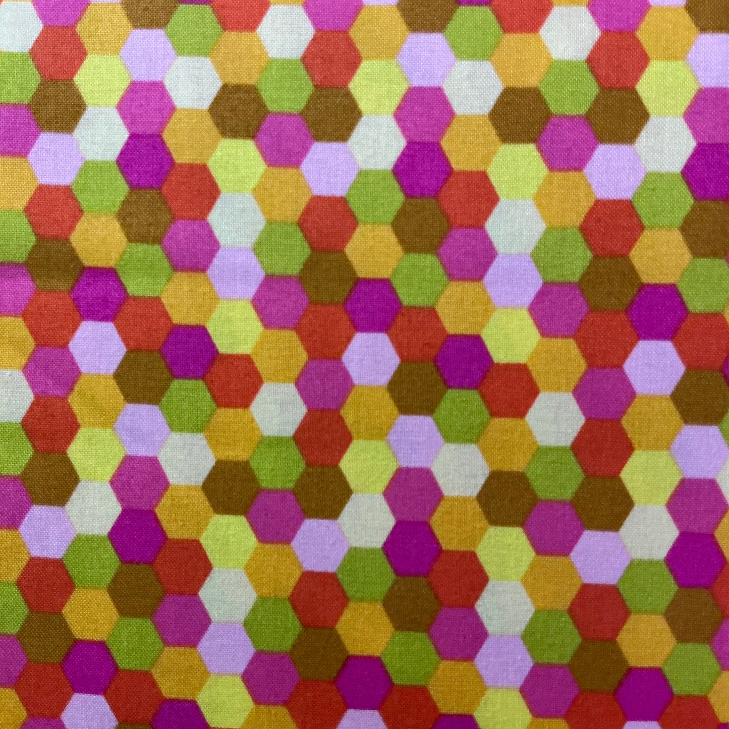 Hexagons Citrus. Piecework. AMT