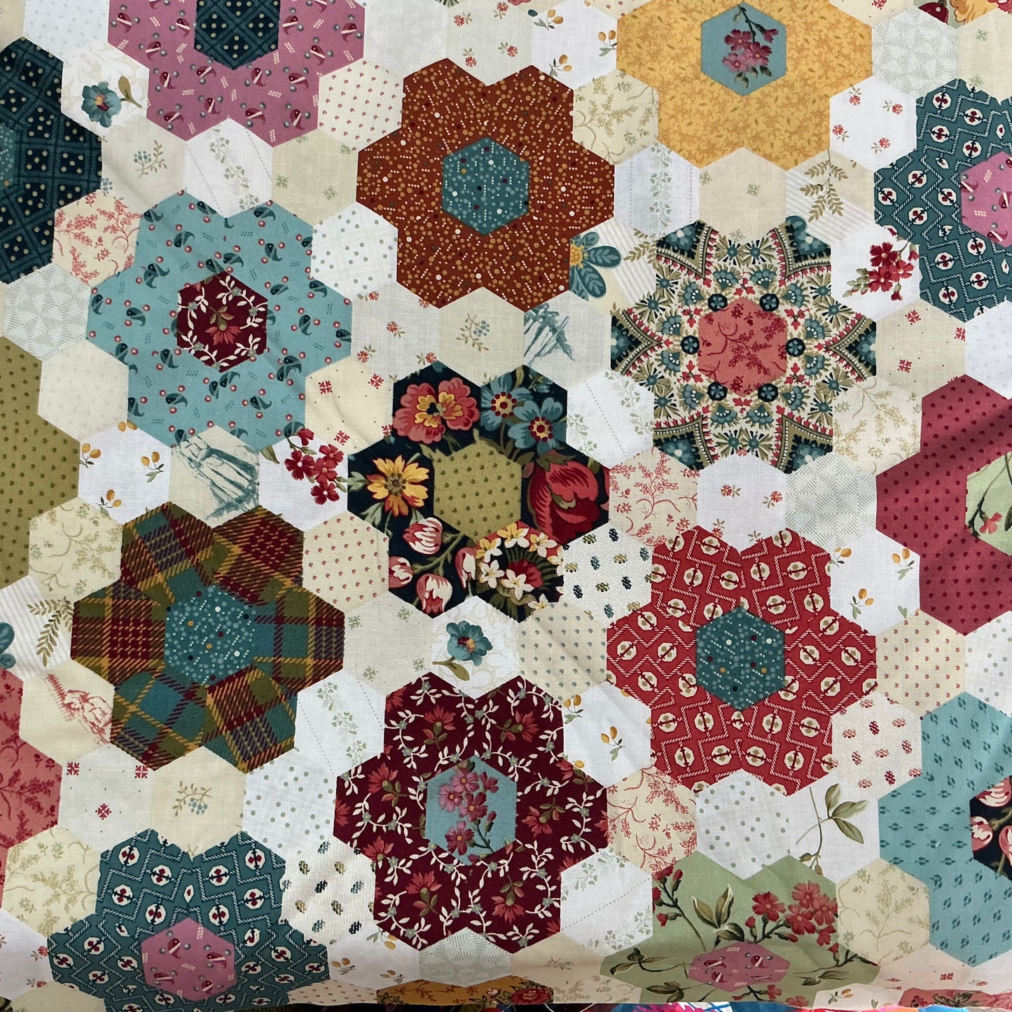 Sarah’s Garden - Patchwork Cheater