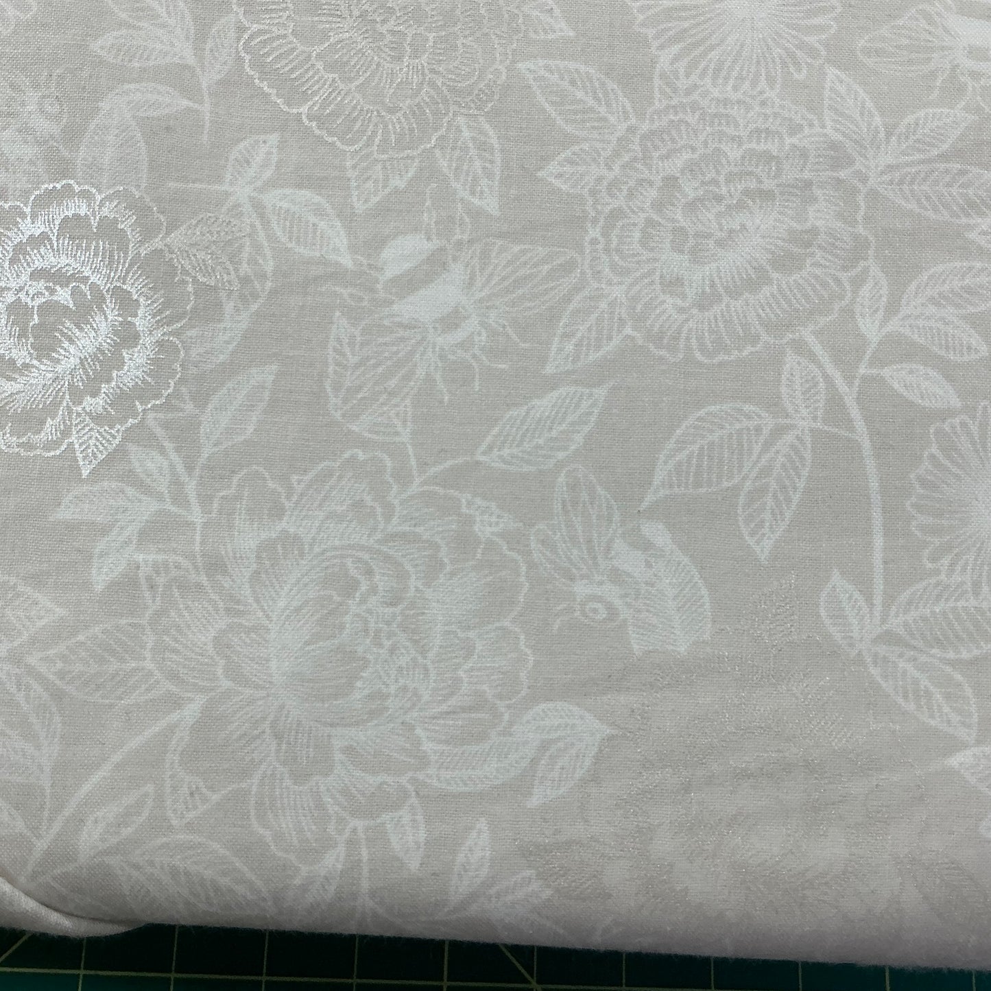 Floral Cream on Cream (Pearlescent)