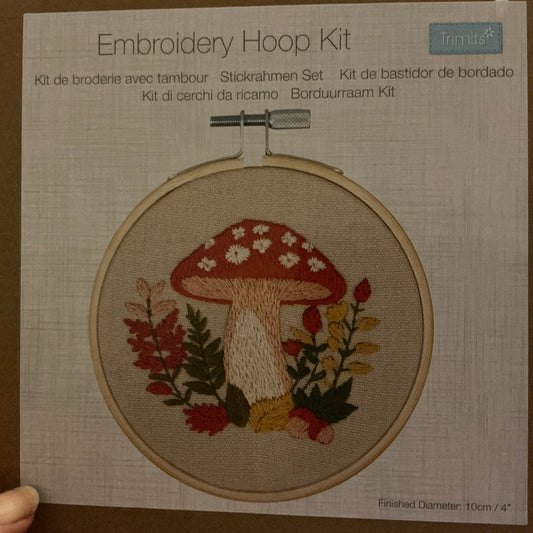 Woodland - Embroidery Hoop Kit