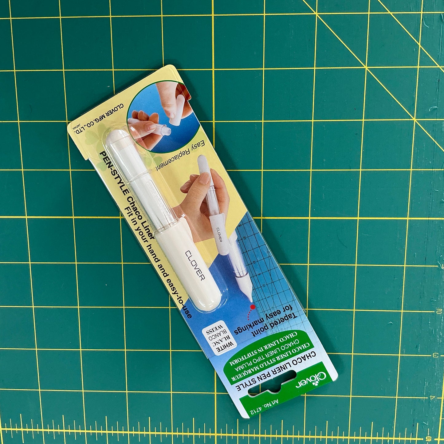 Chaco Liner - Pen Style - White
