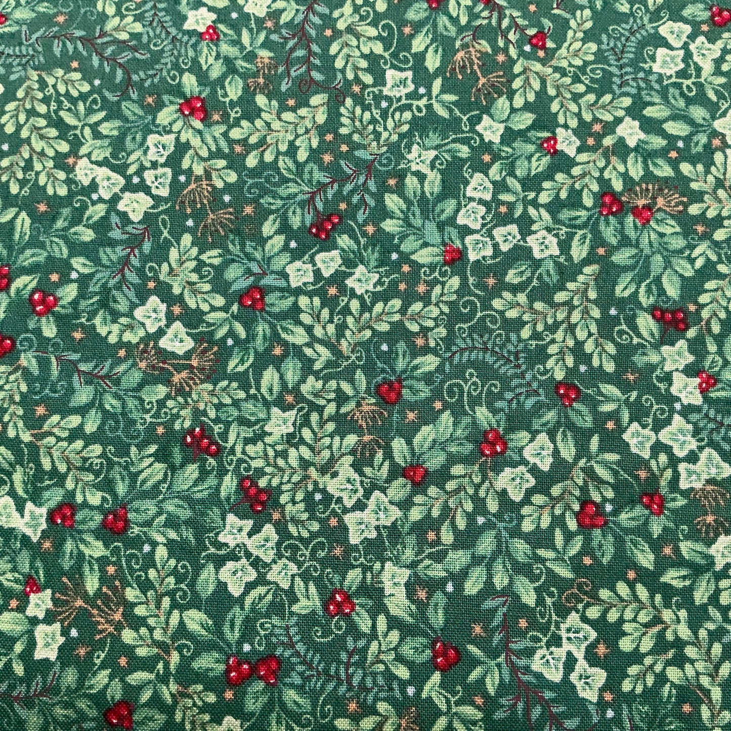 Evergreen Foliage - Green - Country Christmas - Fat Qtr