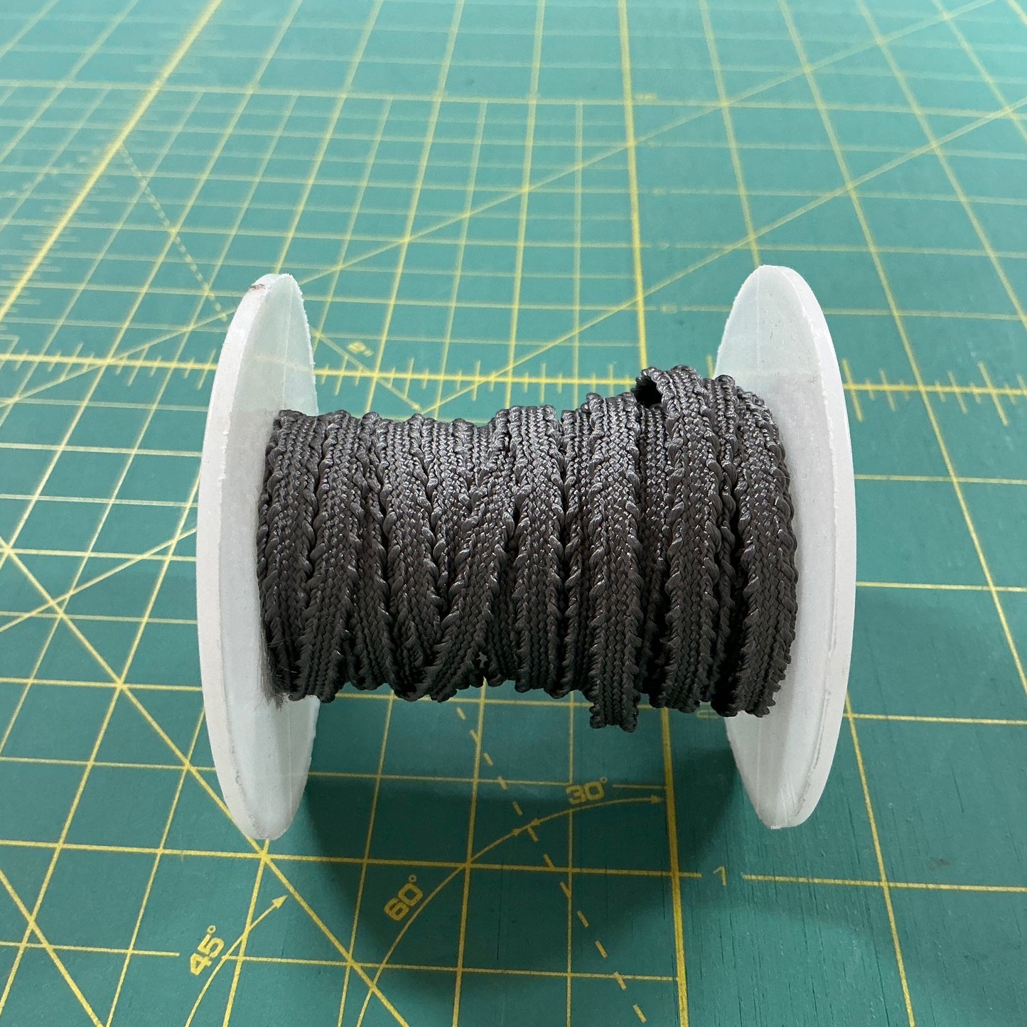 Narrow Braid - Grey - 5mm