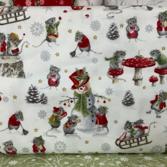 Mice Playing in the Snow - The Christmas Mouse