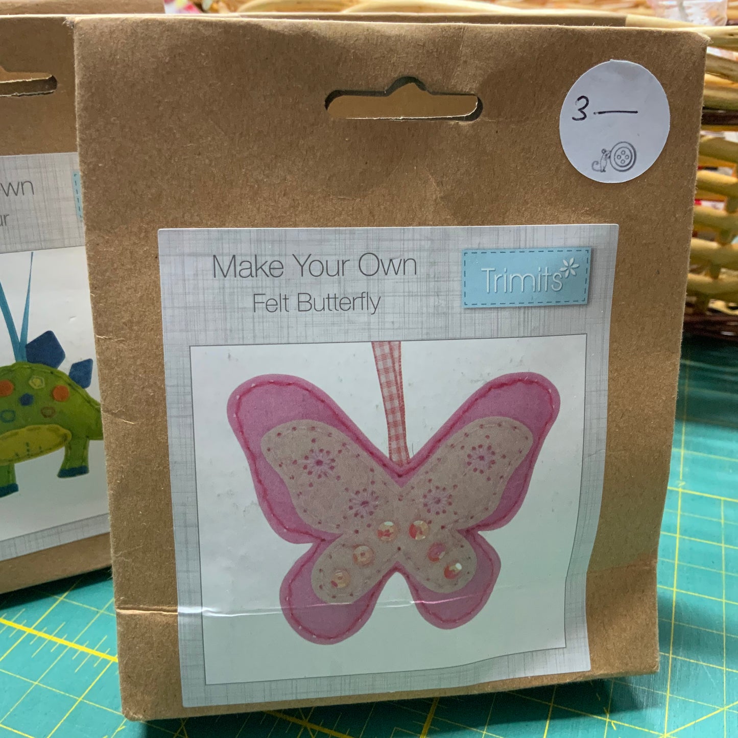 Make A Felt Butterfly Decoration