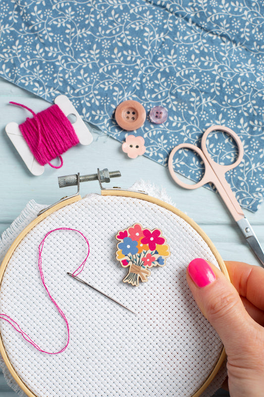Flower Posy Needle Minder