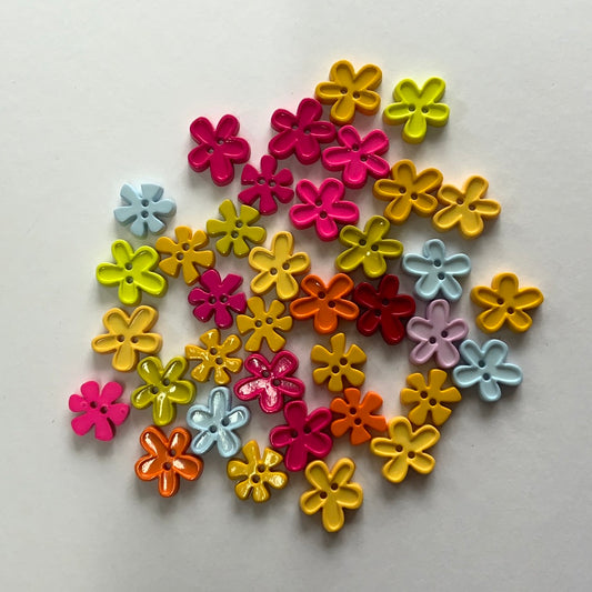 Small Plastic Flower buttons